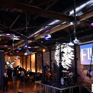 Performances at FLUID510