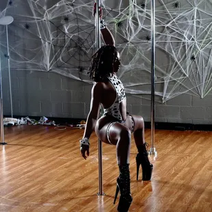 PoleCase II: Tricks n Treat$ Halloween 2022. Live performance photo