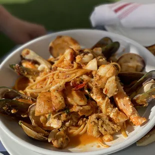 food, oysters and mussels