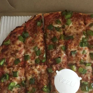 Sausage and green pepper pizza. Very good.