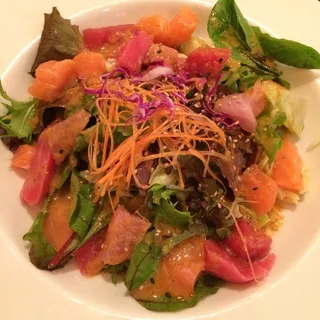 Fresh Mixed Sashimi Salad