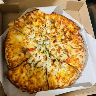 Medium Sweet Potato Gold Pizza--solid!