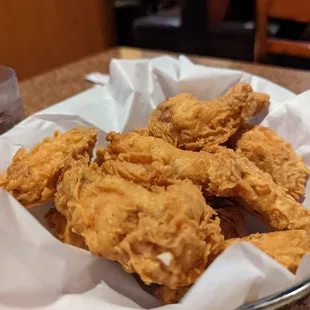 chicken wings, bbq wings, fried chicken wings, fried chicken, chicken, bbq chicken, poultry, chicken wings and fried chicken, food