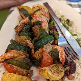 Loaded with grilled veggies and shrimp,good