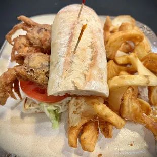 Soft shell blue crab poboy.