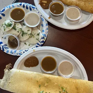 4 Piece Yummy Idli, Yummy Onion Dosa, Fiery Dosa