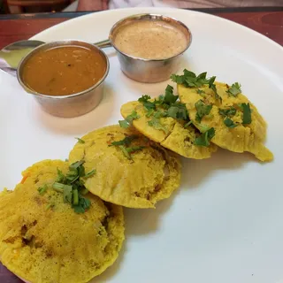 4 Piece Kanchipuram Idli