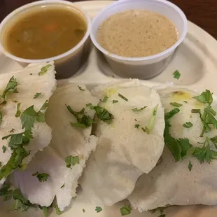 4 Piece Yummy Idlis