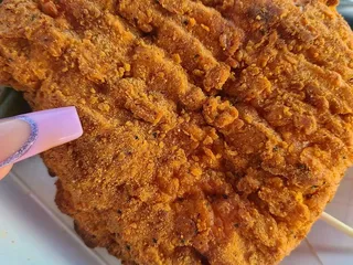 Thunder Thighs 210 Turkey Legs