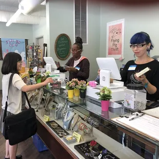 Darnella and Heidi at the counter.