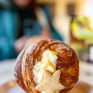 Biscochito Cruffin