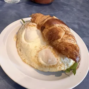 Egg Croissant