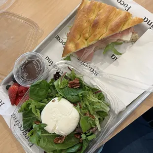 1- Regina 1/2 Sandwich Salad Combo