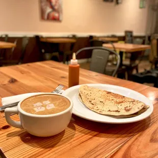 Small cafe mocha &amp; baleada
