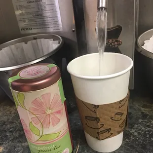 Pink grapefruit tea