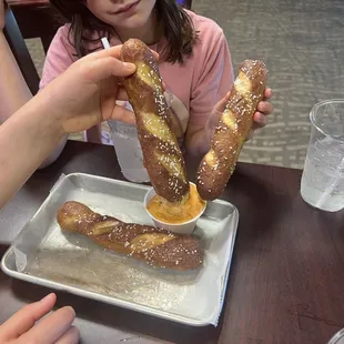 Pretzel bread and beer cheese