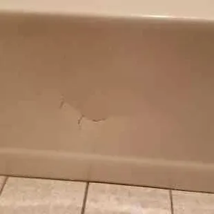 Cracked Tub