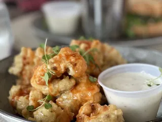 Tulu Seaside Bar & Grill