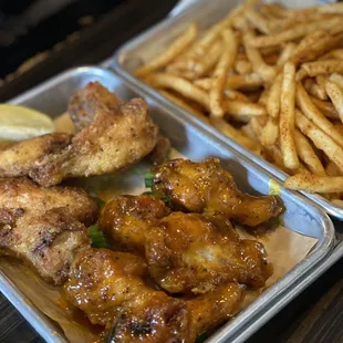 food, chicken wings and fried chicken, fried chicken wings, fried chicken, poultry, bbq chicken, chicken, bbq wings, chicken wings