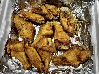 Foghorn's Wings