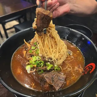 ramen and noodles, food