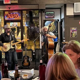 KY Jellies - live music on a Thursday night. They are very good. Classic 50s type music. Very Hank Williams era.