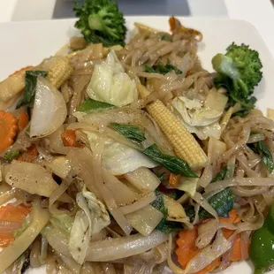 Drunken Noodles with veggies