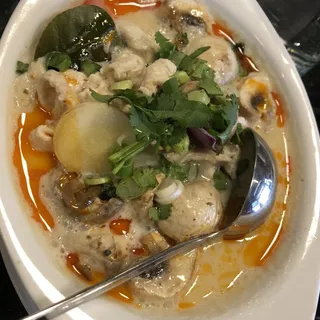 Tom Kha