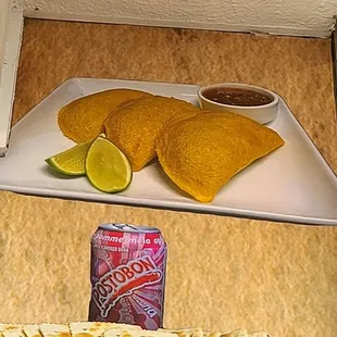 1. Empanada Colombiana