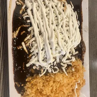 Enchiladas De Mole