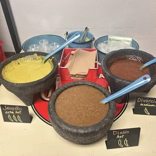 Salsas in Molcajete, the green one has a KIICKKKK!