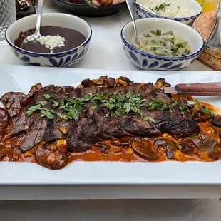 Carne Asada con Hongos