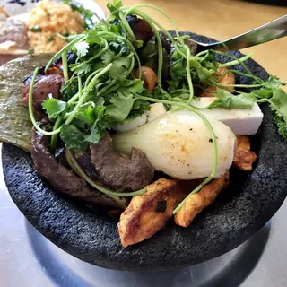 Molcajete Mixto