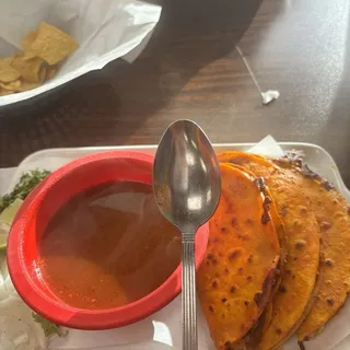 3 quesabirrias