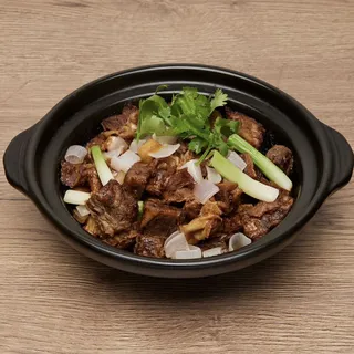 T2. Beef Brisket in Clay Pot