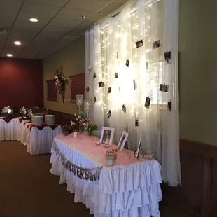 Buffet table &amp; cake table