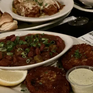 CRAB CAKE DINNER