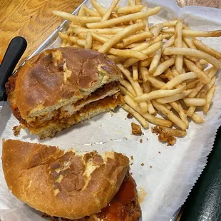 Hot chicken sandwich