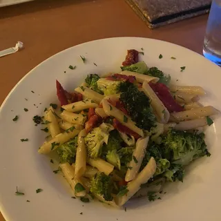 Penne con Broccoli