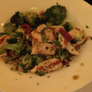 Chicken Con Broccoli