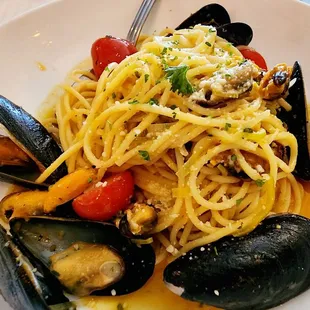 Mussels pasta