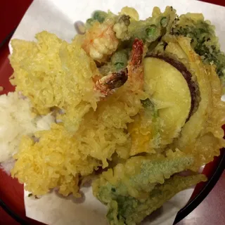 Mixed Veg & Shrimp Tempura