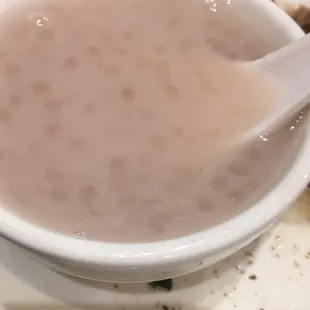 Tapioca with taro dessert