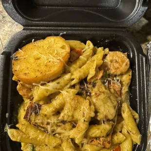 Salmon and Shrimp Rasta Pasta