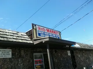 Family Market