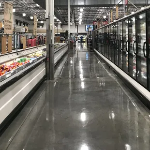 a grocery store aisle