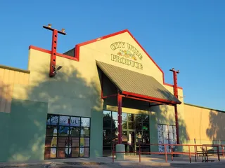 Villa's Market