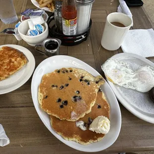 (2) Blueberry Pancake Plate W/ over easy egg &amp; sausage &amp; side of hash brown casserole
