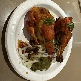 food, chicken wings and fried chicken