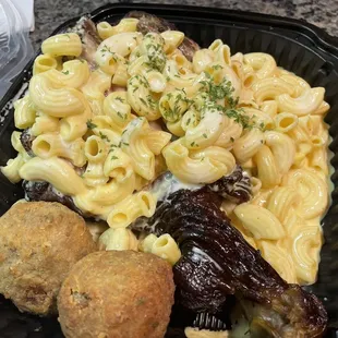 Mac-CHEESEME WITH SOME MONSTER BOUDIN BALLS